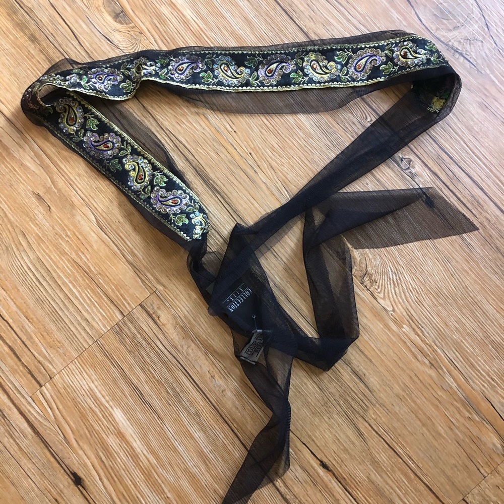 Collection X11X Embroidered Sequin Belt